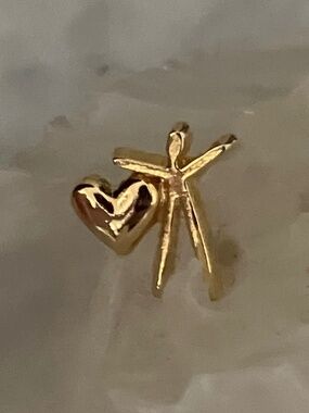 Gold Tone Stick Figure Heart Lapel Pin